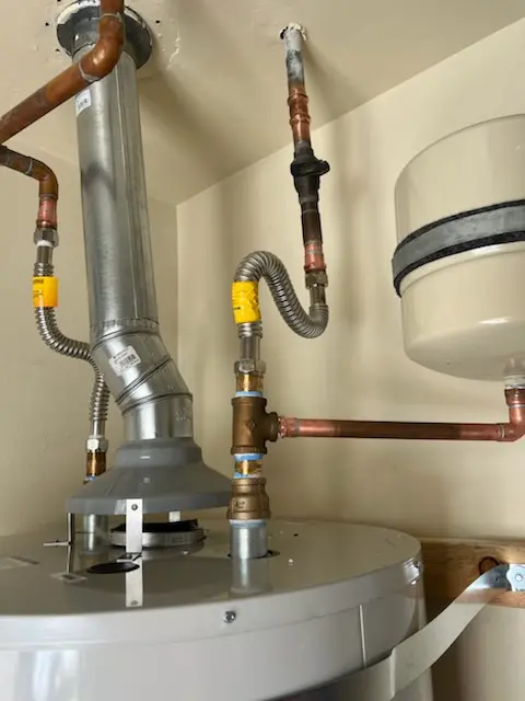 Water heater installation and plumbing repair in Keystone Point